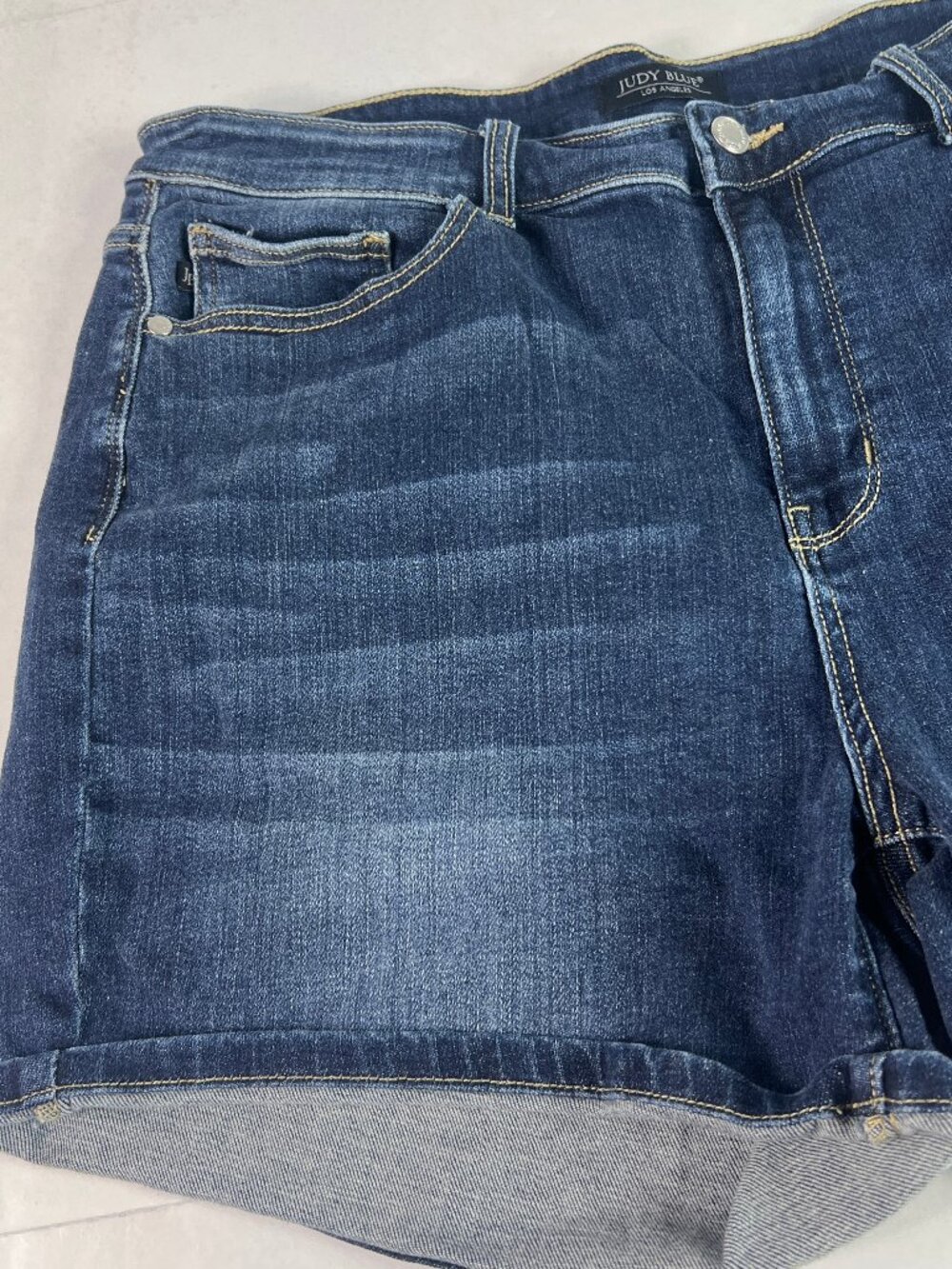 Judy Blue Jean Short Women Plus 35* High Rise Blue Stretch Denim Jorts Tag 2XL - Picture 2 of 15